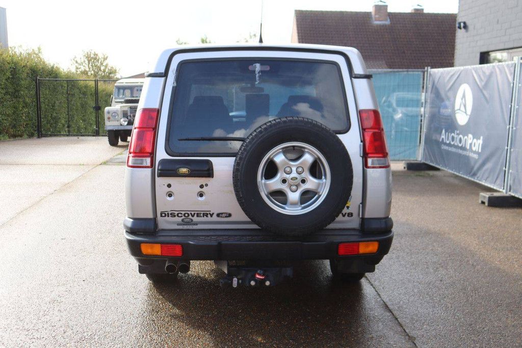 SUV Land Rover Discovery V8 Benzine 185pk 1999 (Marge)