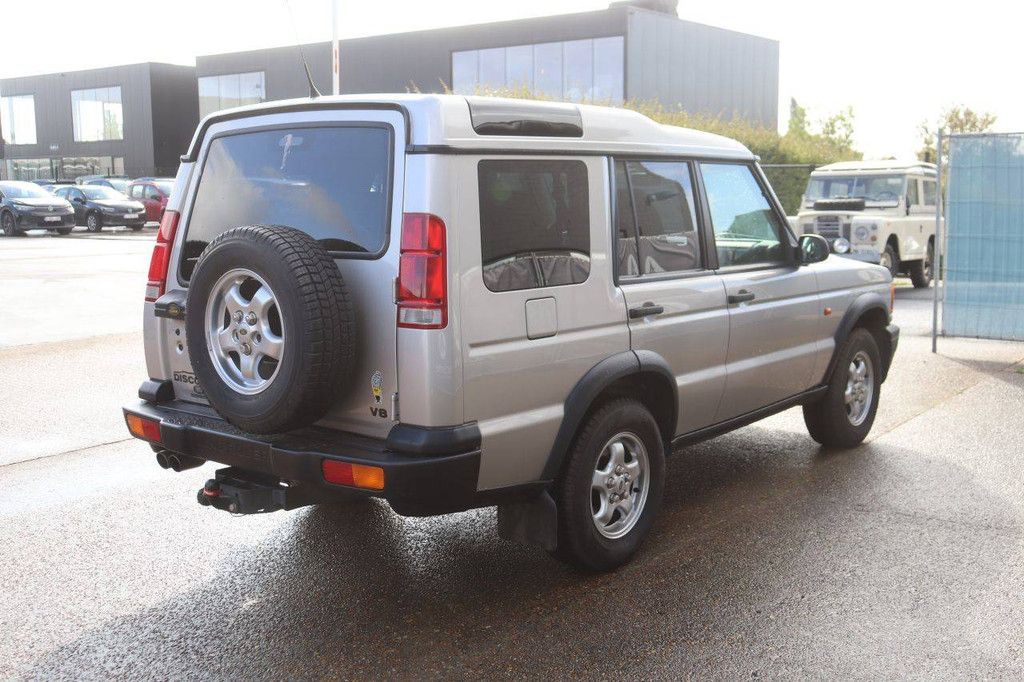 SUV Land Rover Discovery V8 Benzine 185pk 1999 (Marge)