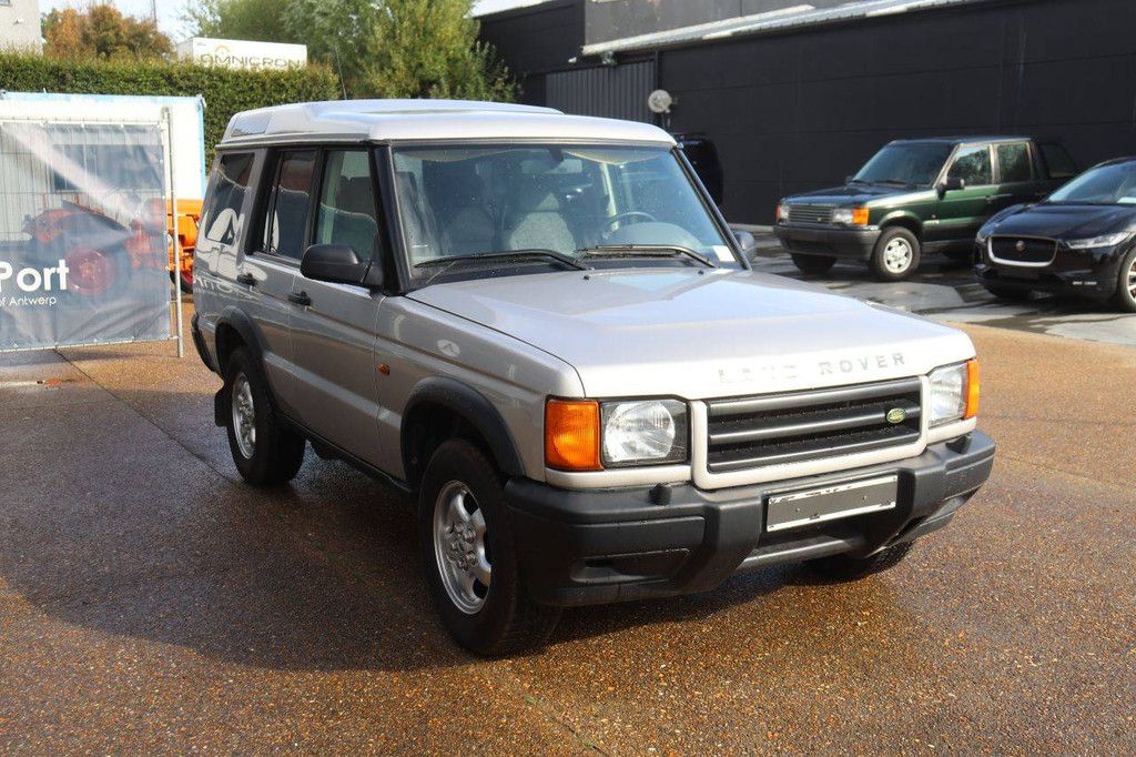 SUV Land Rover Discovery V8 Benzine 185pk 1999 (Marge)