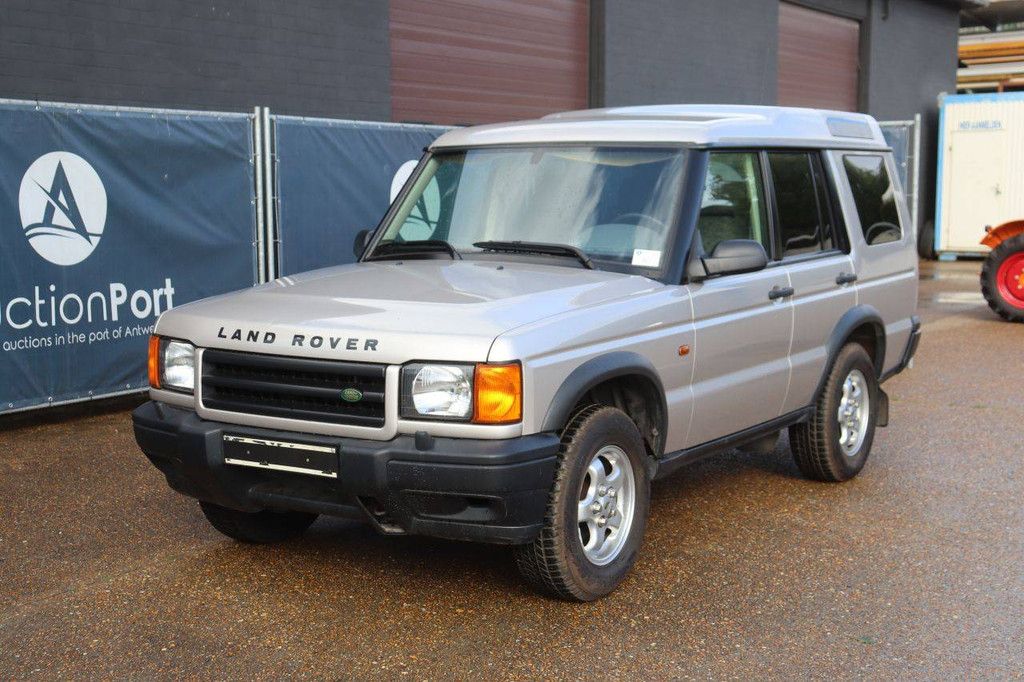 SUV Land Rover Discovery V8 Benzine 185pk 1999 (Marge)