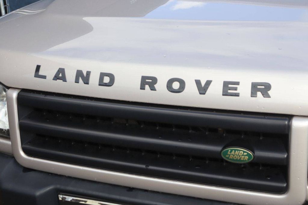 SUV Land Rover Discovery V8 Benzine 185pk 1999 (Marge)