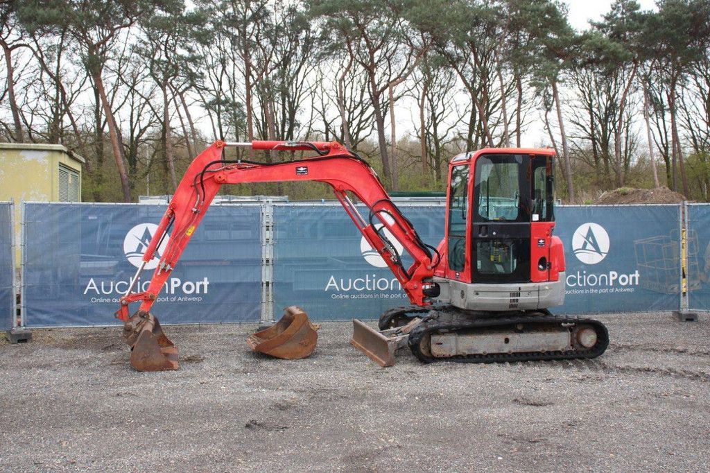 Rupsgraafmachine New Holland E 50.2 C Diesel 2011
