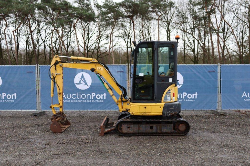 Minigraver Komatsu PC26MR-3 Diesel