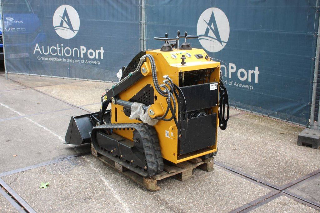 Kompaktlader T360 Benzin 2025