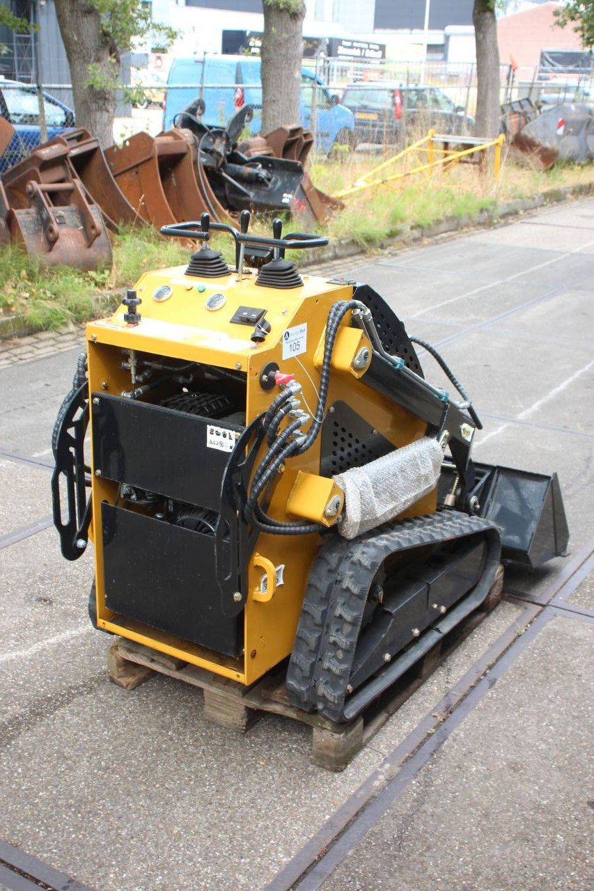 Kompaktlader T360 Benzin 2025