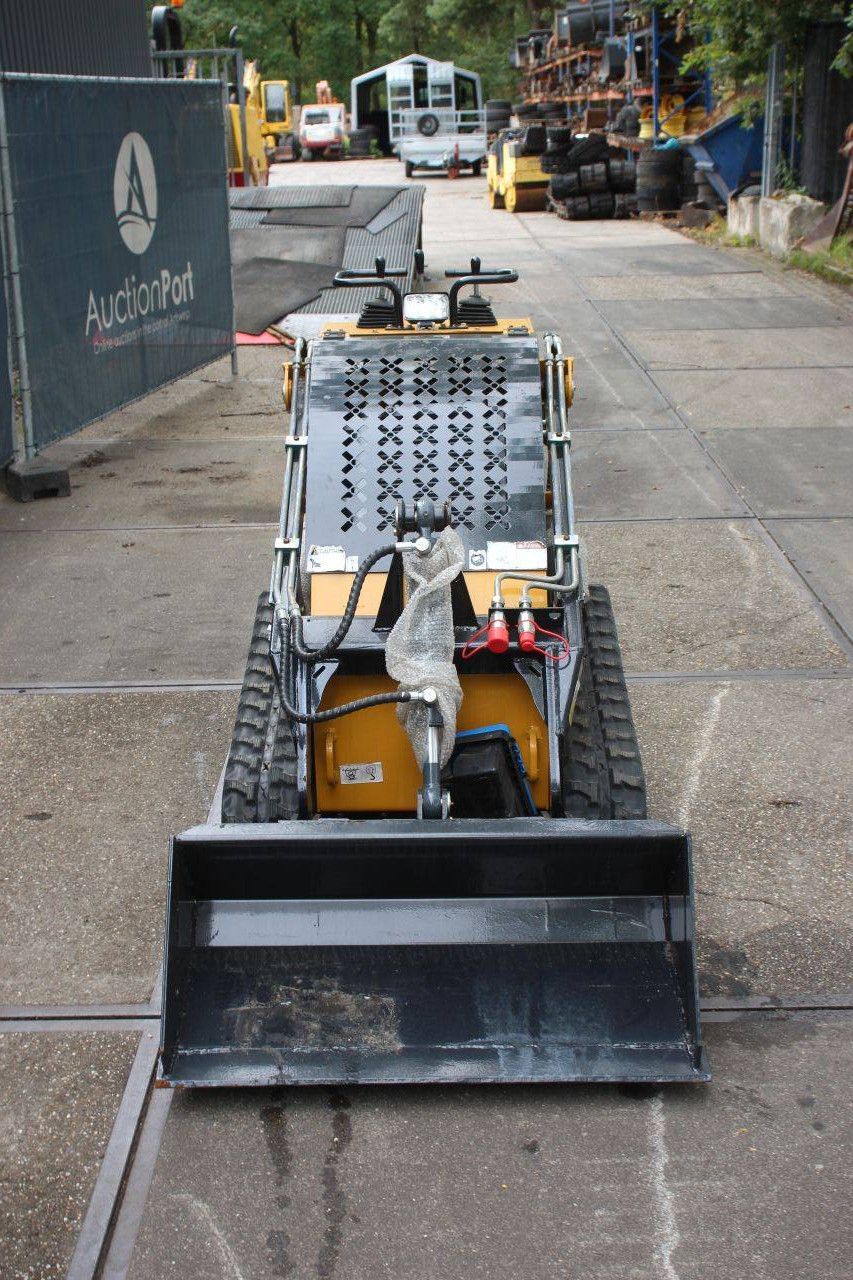 Kompaktlader T360 Benzin 2025
