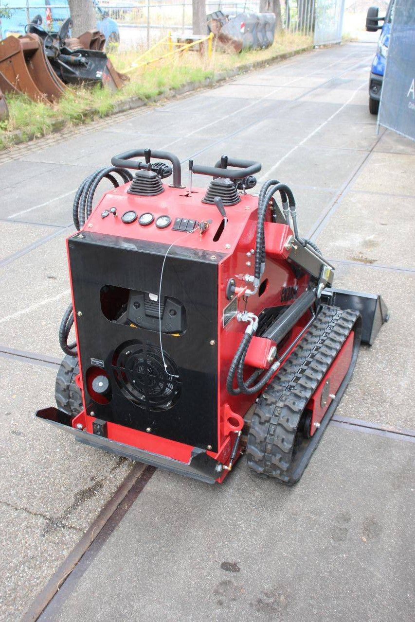 Kompaktlader AP Kompaktraupenlader (SK380, CV380H, CK360L, CK3810) Diesel
