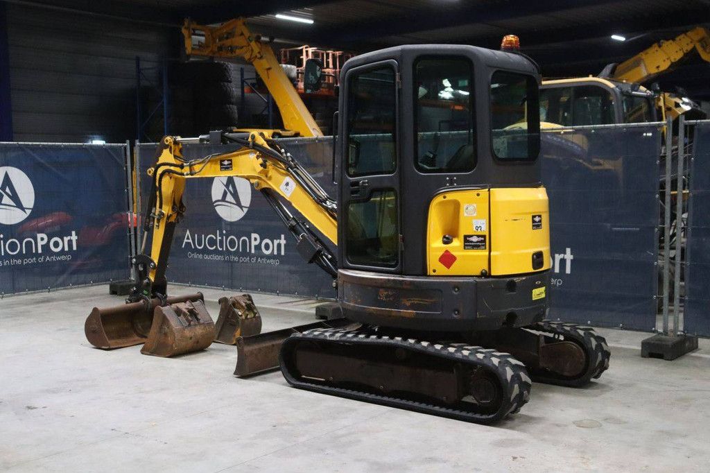 Rupsgraafmachine Bobcat E26 Diesel 2017