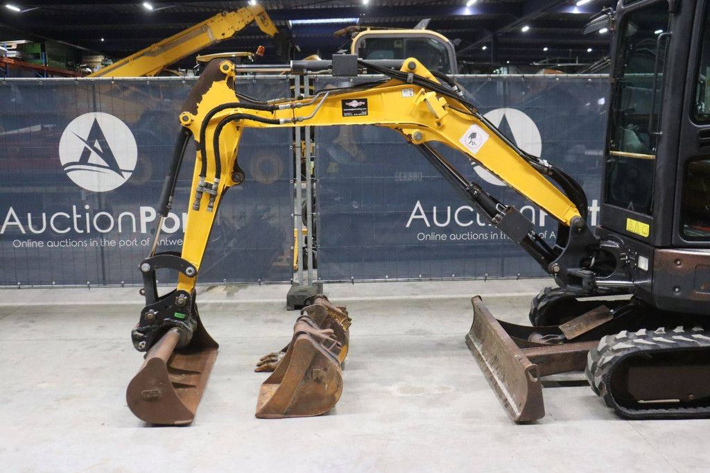 Rupsgraafmachine Bobcat E26 Diesel 2017