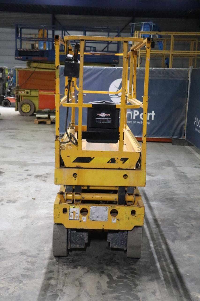 Scherenarbeitsbühne Haulotte COMPACT 8 Electric 8m 2012