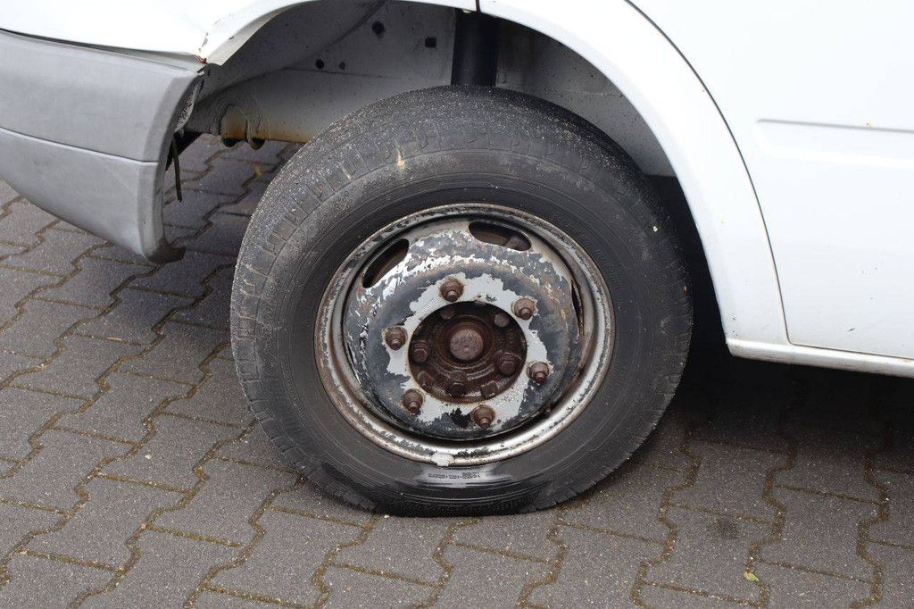 BE Trekker Mercedes-Benz 413 Diesel 129pk 2006