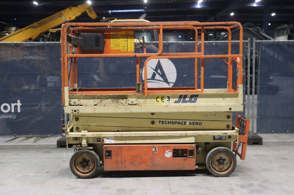 Schaarlift JLG 2033 - E Elektrisch 8.10m 1997