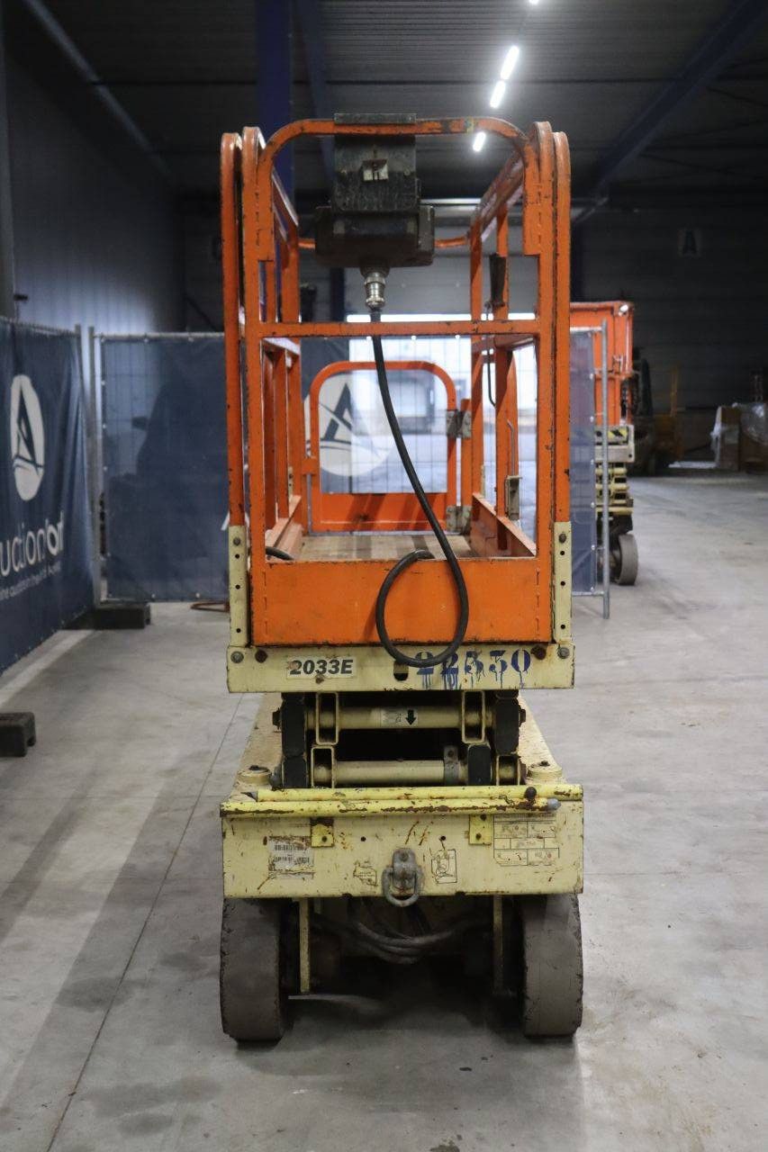 Schaarlift JLG 2033 - E Elektrisch 8.10m 1997