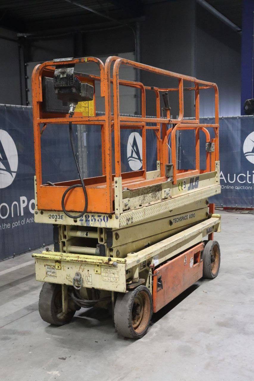 Schaarlift JLG 2033 - E Elektrisch 8.10m 1997