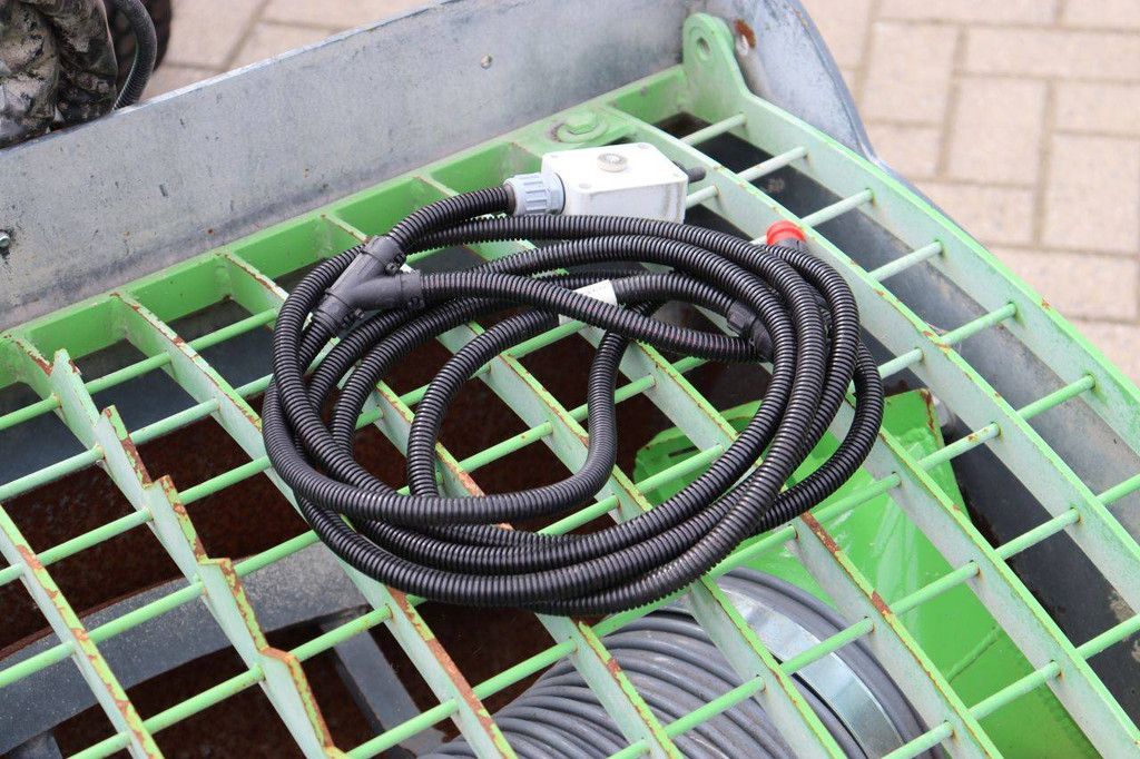 Hydraulische betonmixerbak Uemme Condor 200SL 2024 geschikt voor Avant machines