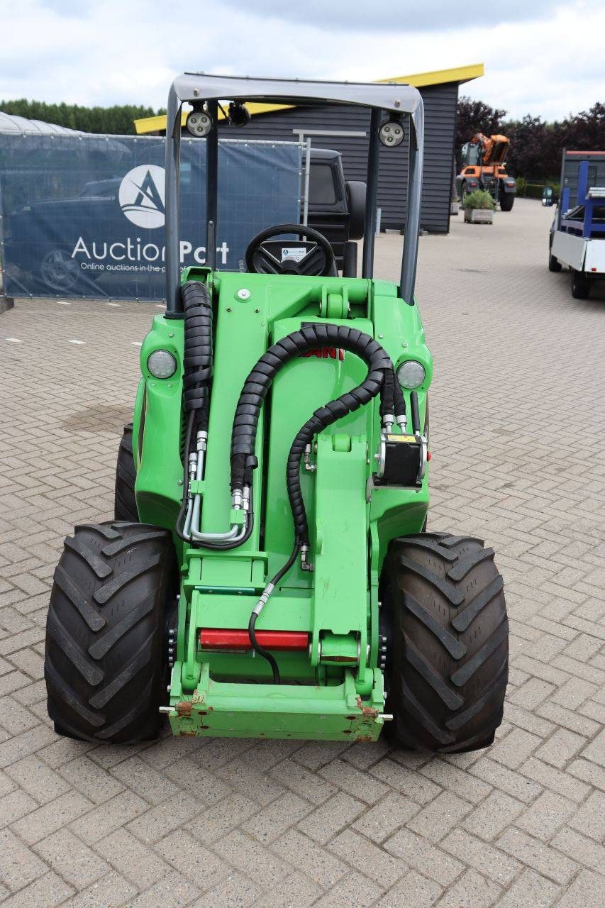 Articulated Loader Avant ME527 Electric 9kW 2025