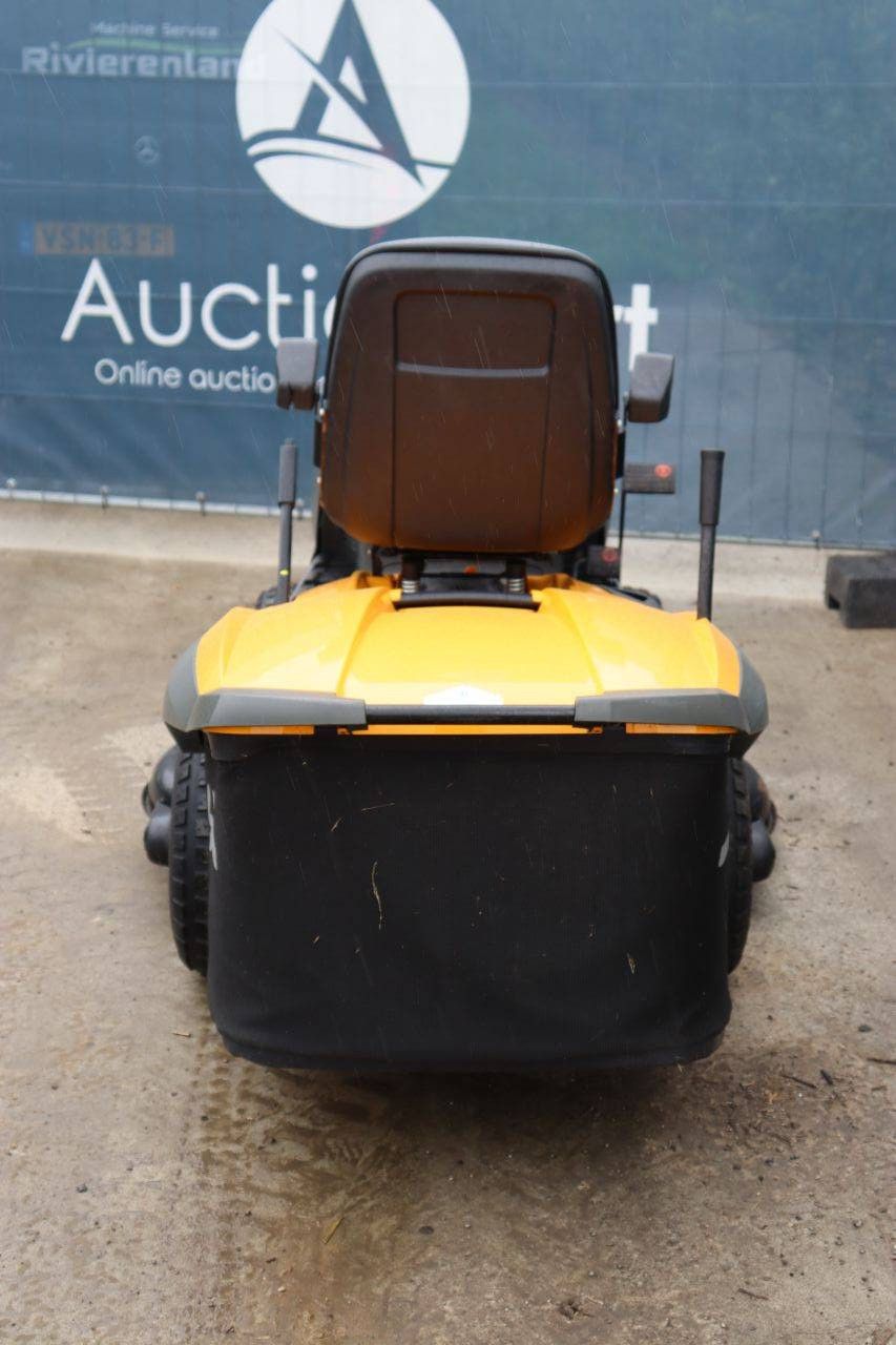 Zitmaaier Stiga TNSE 122 Hydro Benzine 13.4kW 2021
