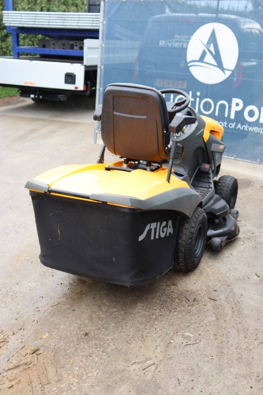 Zitmaaier Stiga TNSE 122 Hydro Benzine 13.4kW 2021