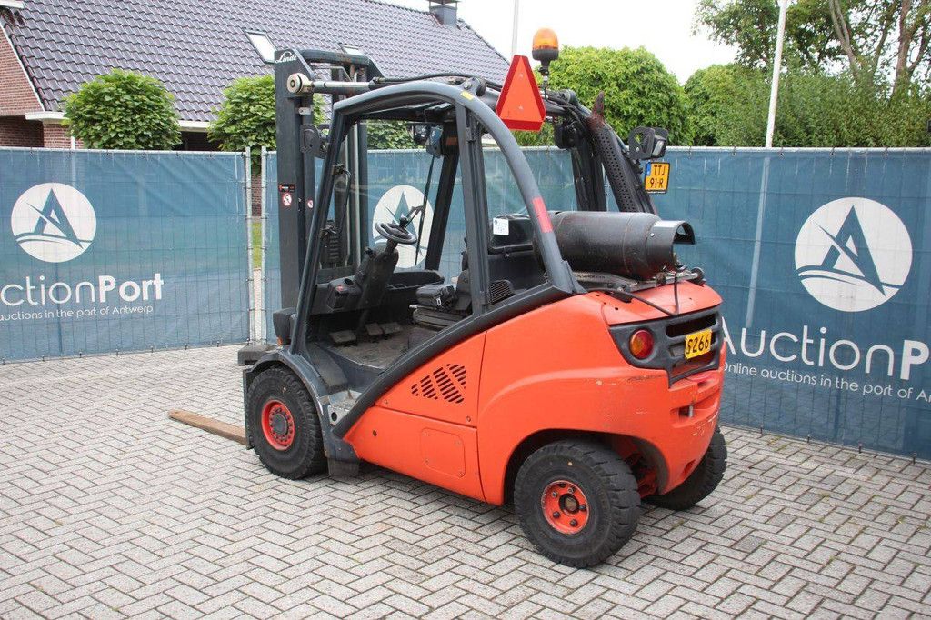 Heftruck Linde H30T LPG 3000kg 7.0m 2007