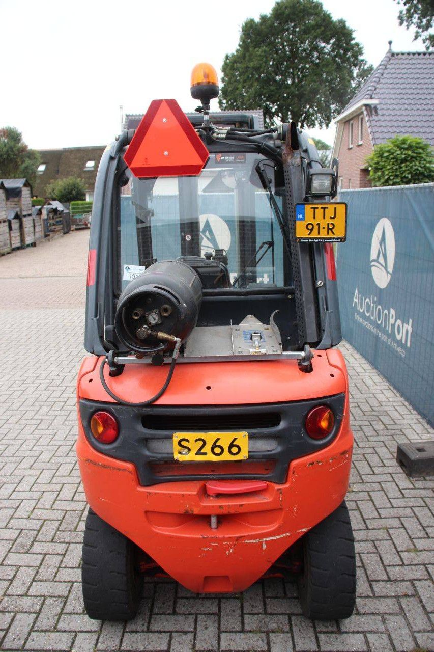 Heftruck Linde H30T LPG 3000kg 7.0m 2007