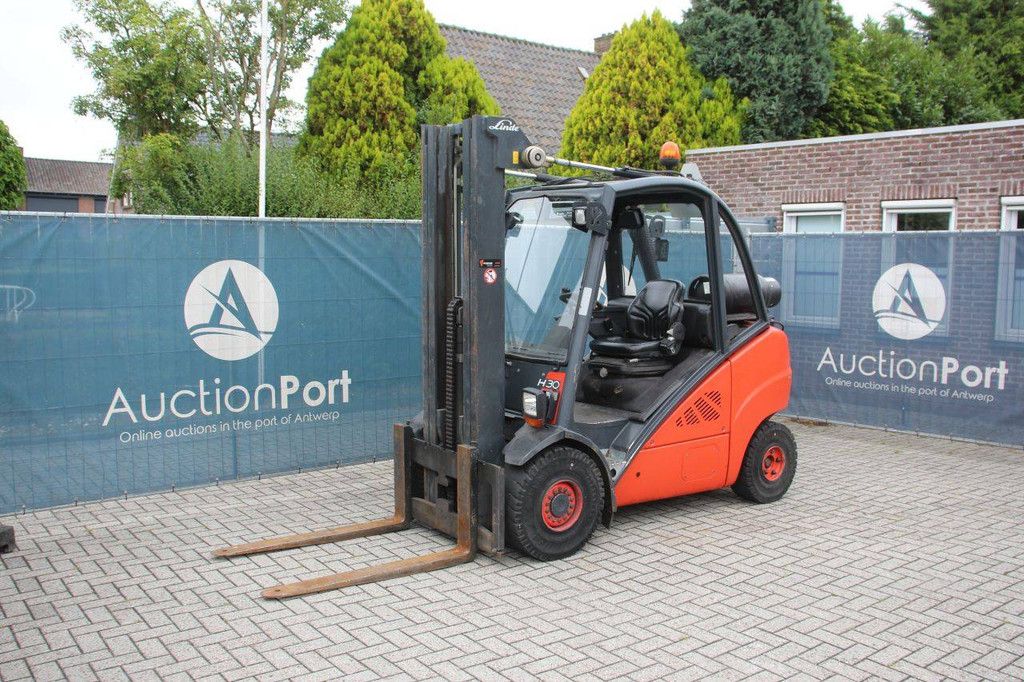 Heftruck Linde H30T LPG 3000kg 7.0m 2007