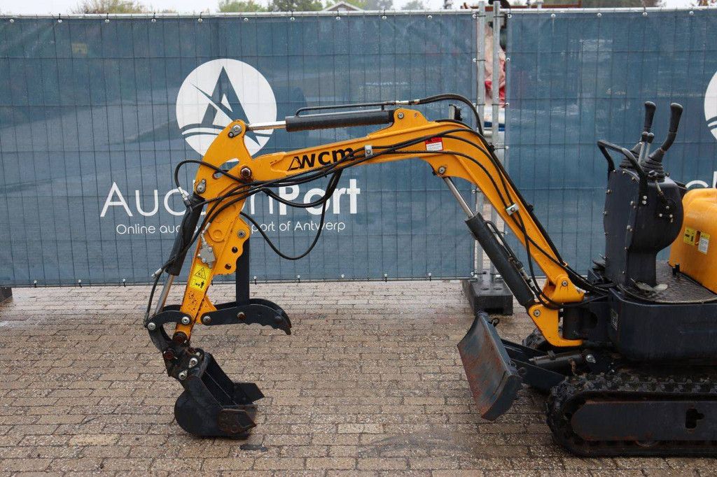 Minigraver WCM LT10S Diesel 2022
