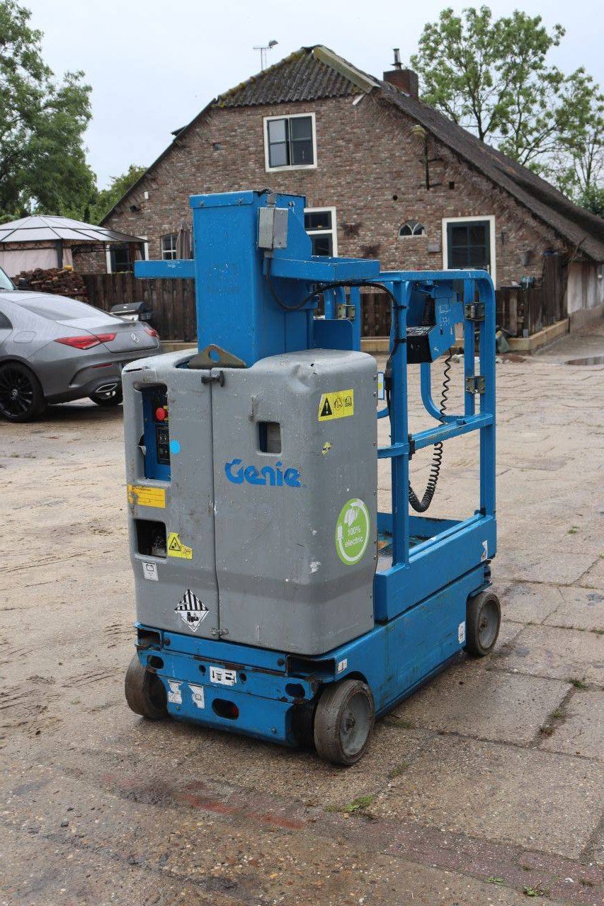 Genie GRC-12 Elektrischer Mastlift 5,7 m 2017