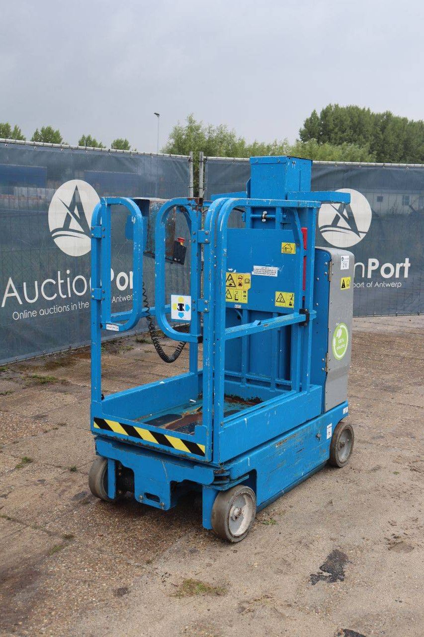 Genie GRC-12 Elektrischer Mastlift 5,7 m 2017