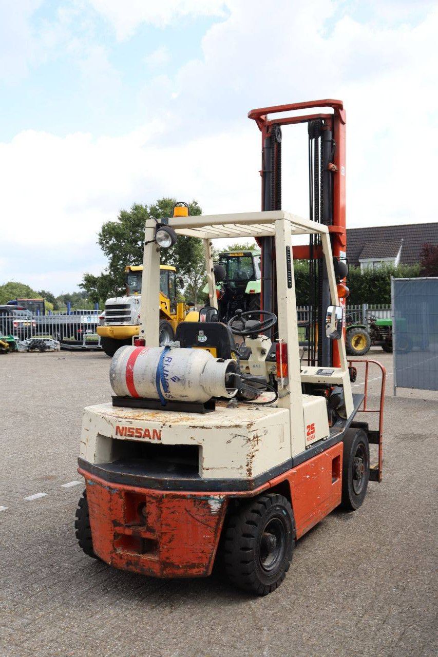 Gabelstapler Nissan PH02A-25U LPG 2500kg 5,0m 1998 (Margin)