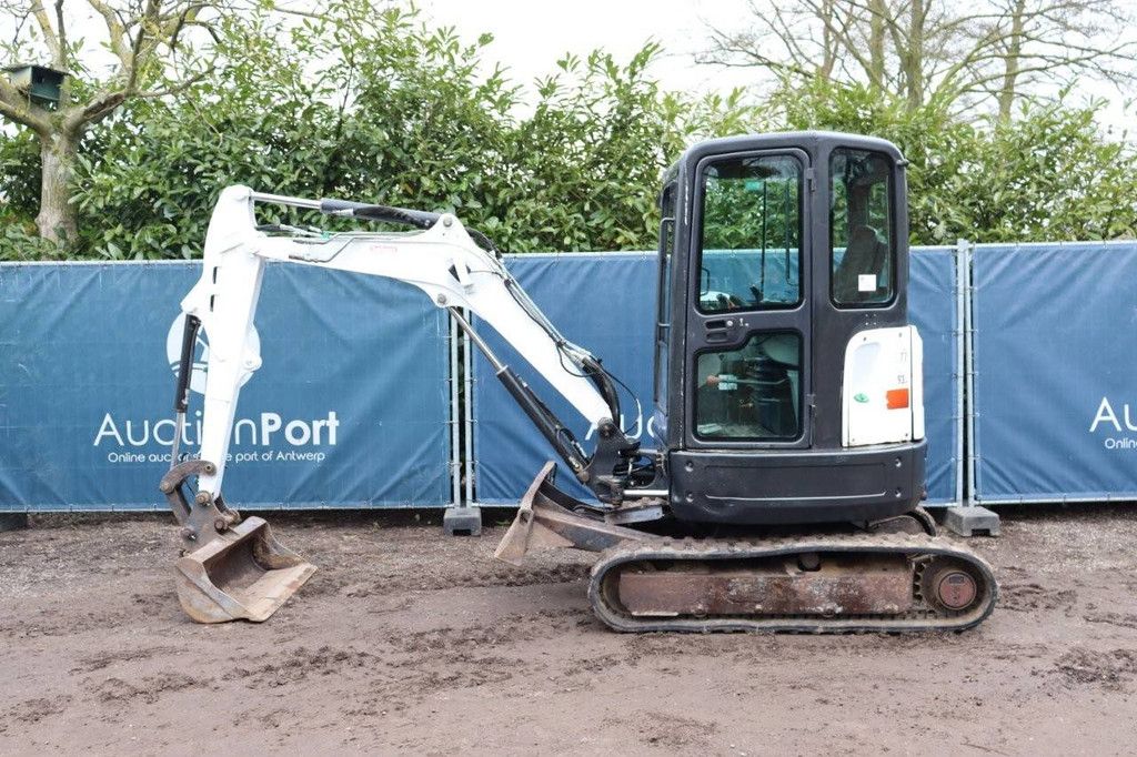 Rupsgraafmachine Bobcat E26 Diesel 2012