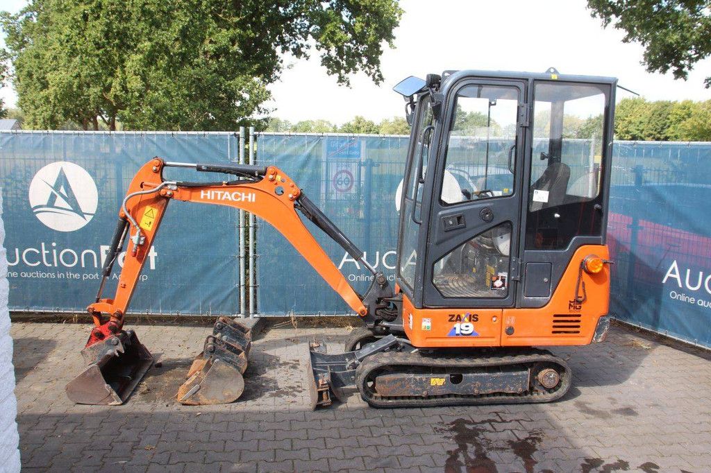 Minigraver Hitachi Zaxis ZX19-5CR Diesel 11.5kW 2023