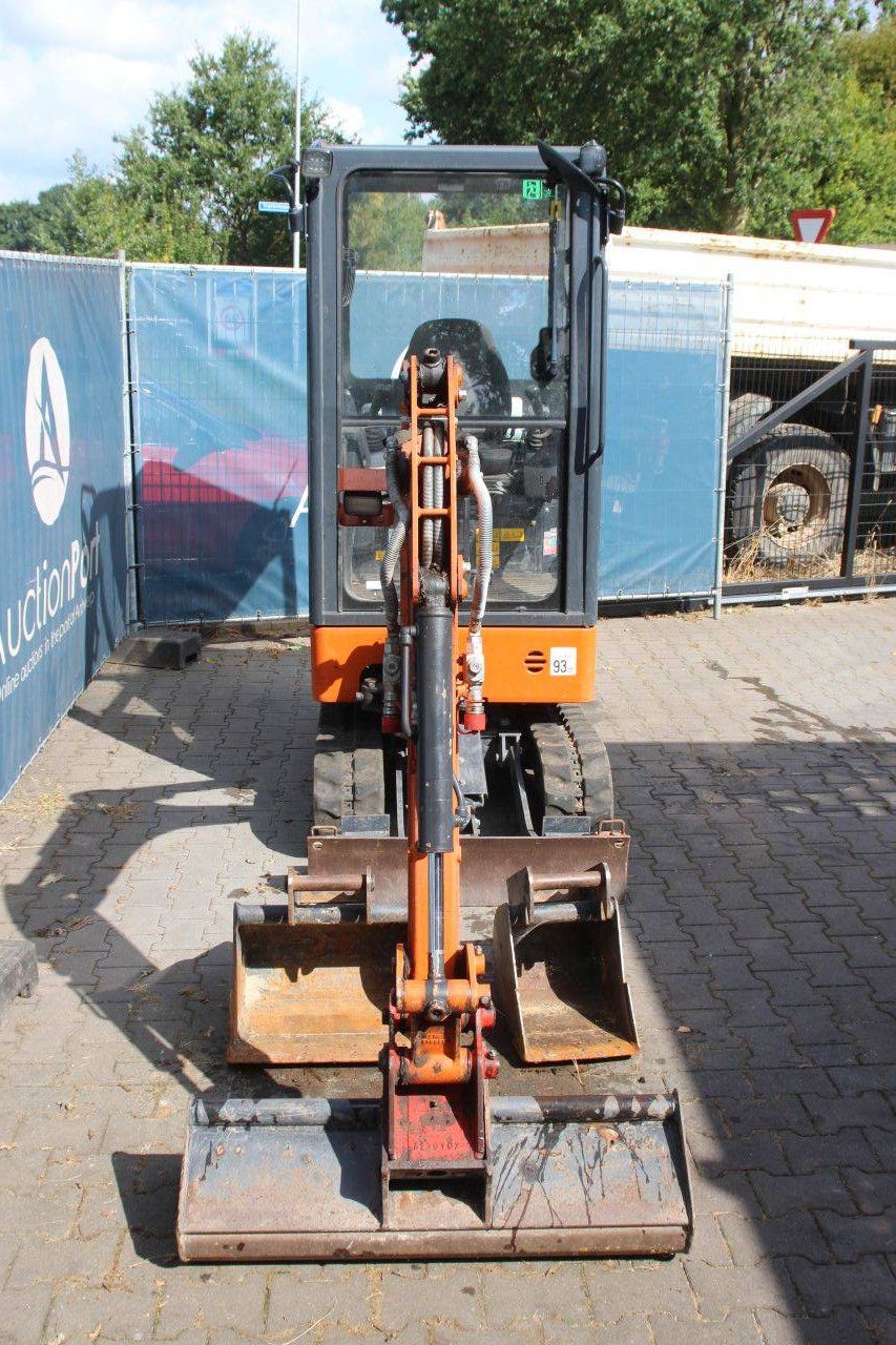 Minigraver Hitachi Zaxis ZX19-5CR Diesel 11.5kW 2023