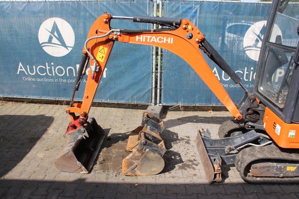 Minigraver Hitachi Zaxis ZX19-5CR Diesel 11.5kW 2023