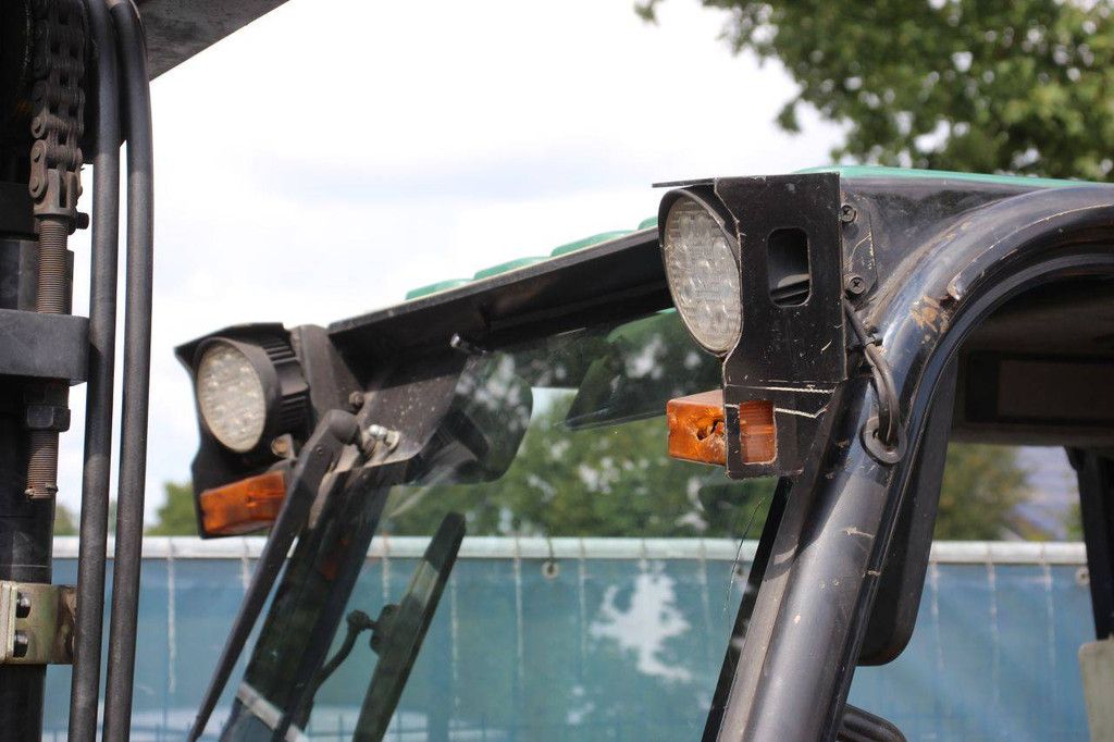 Gabelstapler Hyundai 33L-7A LPG 2840kg 5,0m 2012