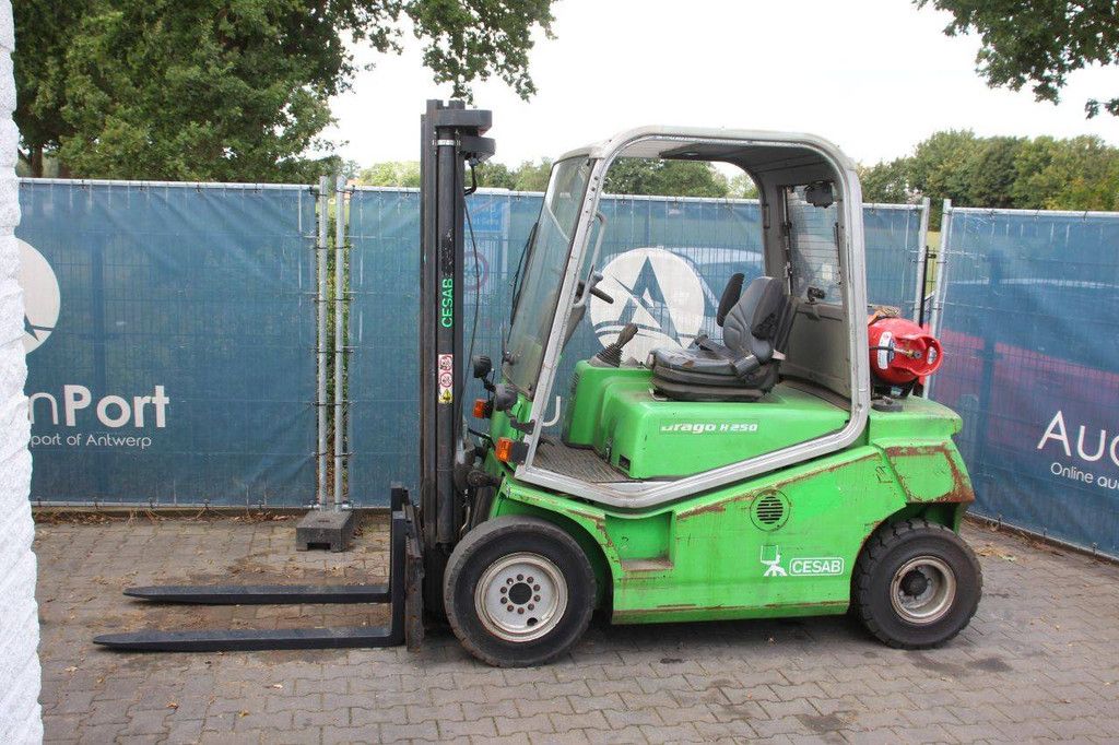 Gabelstapler Cesab Drago H250 LPG 2400 kg 3,2 m