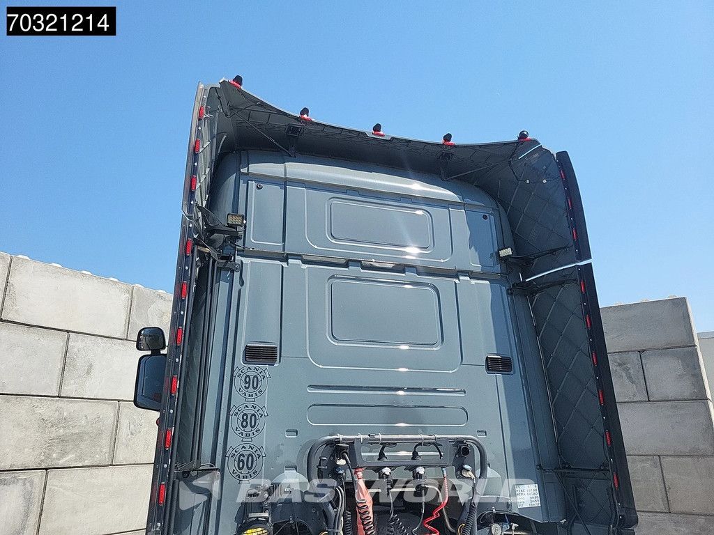 Scania R580 4X2 70T! Full-Air Retarder 2x Tanks Standklima Navi