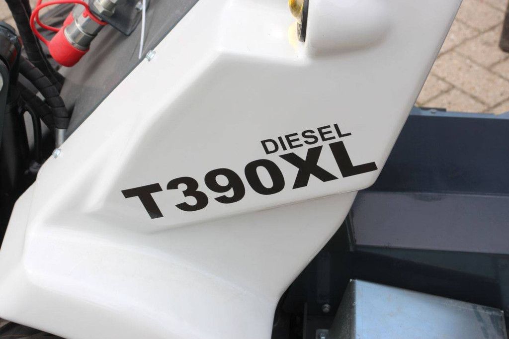 Nuoman T390XL Skid Steer Loader Diesel 7.6kW 2026 New