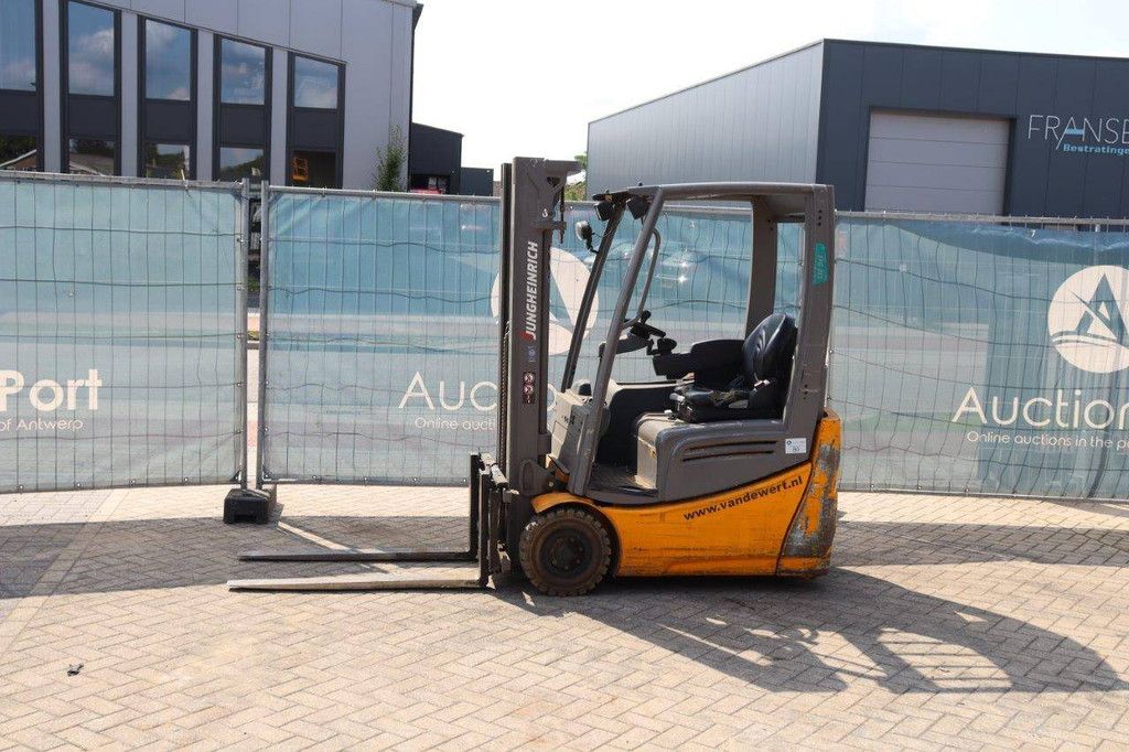 Heftruck Jungheinrich EFG215 Elektrisch 1500kg 4.5m 2016