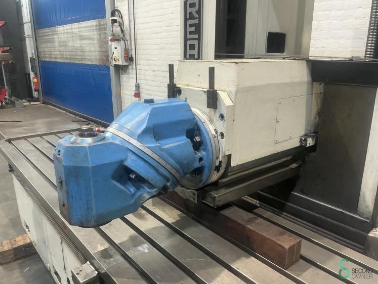 Bedfreesmachines Correa A20-35 1992