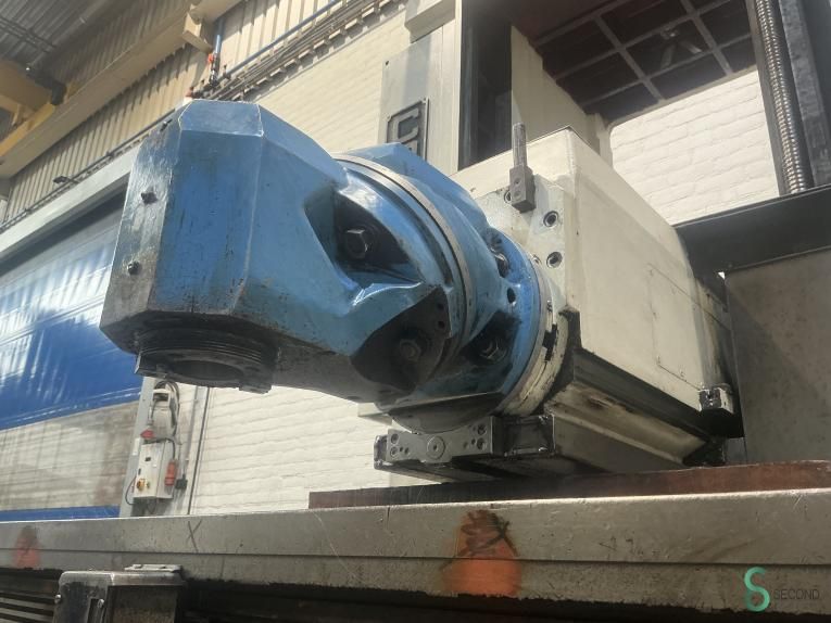 Bedfreesmachines Correa A20-35 1992