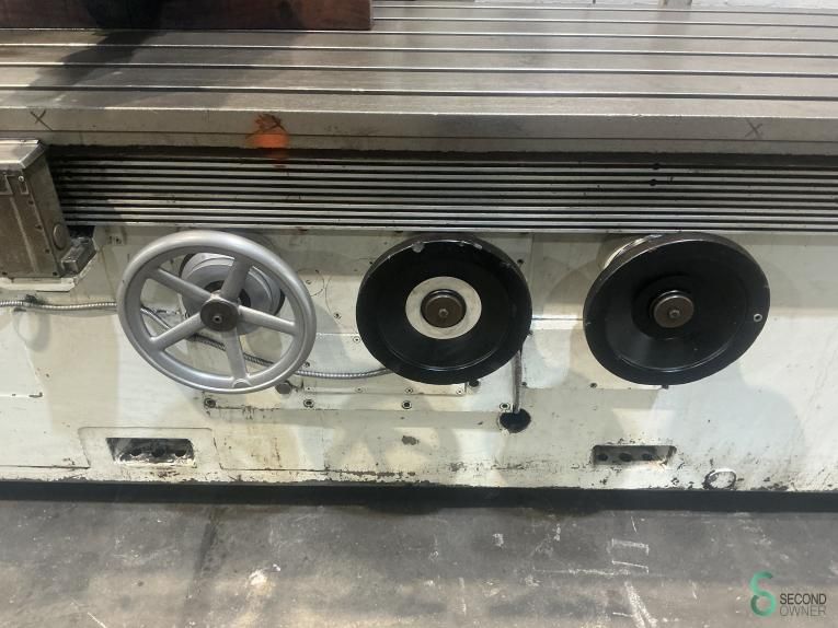 Bedfreesmachines Correa A20-35 1992
