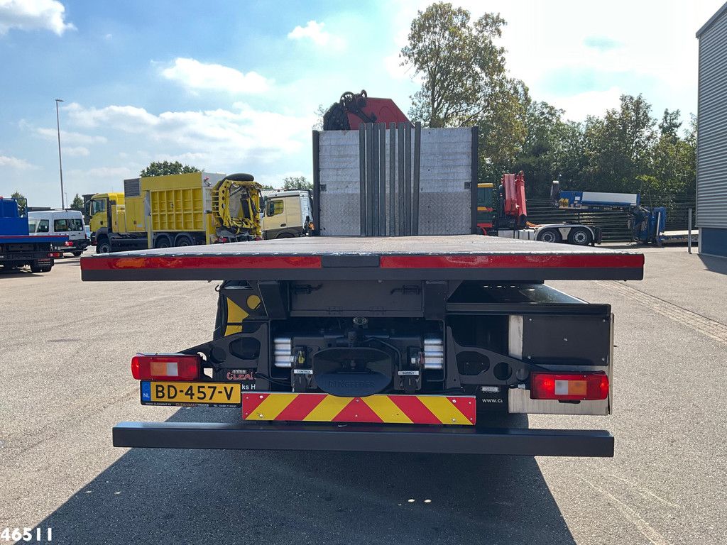 Volvo FE 320 Euro 6 HMF 26 Tonmeter laadkraan
