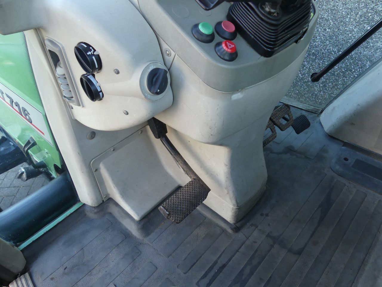 2002 Fendt 716 Vario