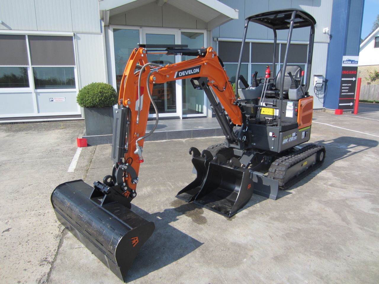Develon DX20ze-7