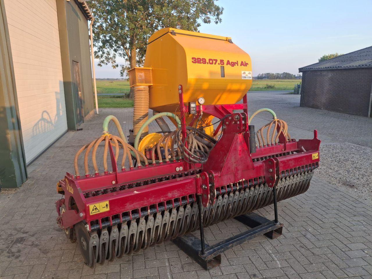 Vredo 329.07.5 Agri Air Doorzaaimachine
