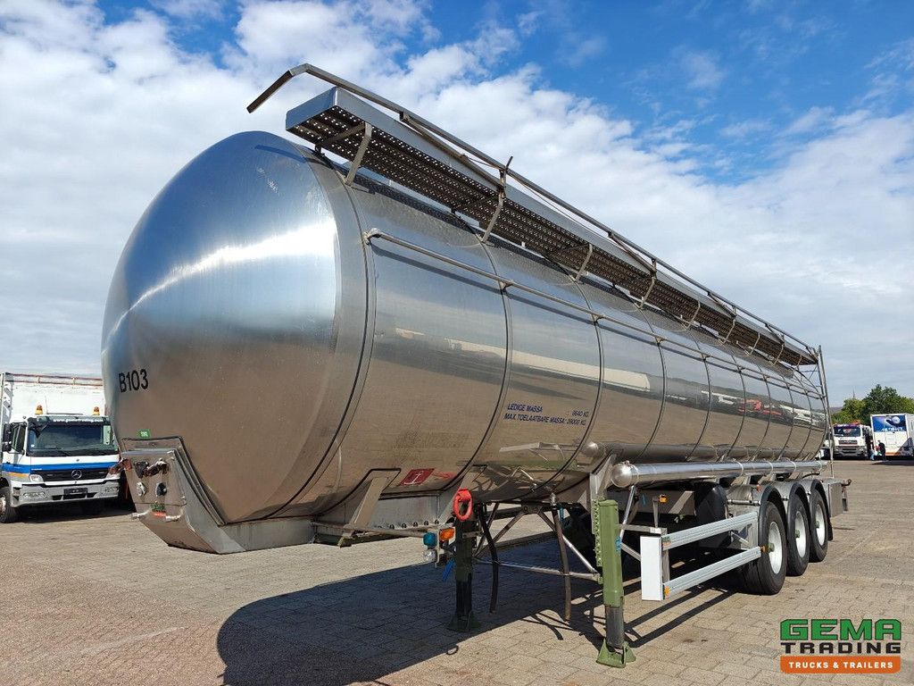 Parcisa C8122 Isolierter Edelstahltank 35.500 l – 3 Kammern – (ADR / Chemikalien) – BPW-Scheibenbremsen
