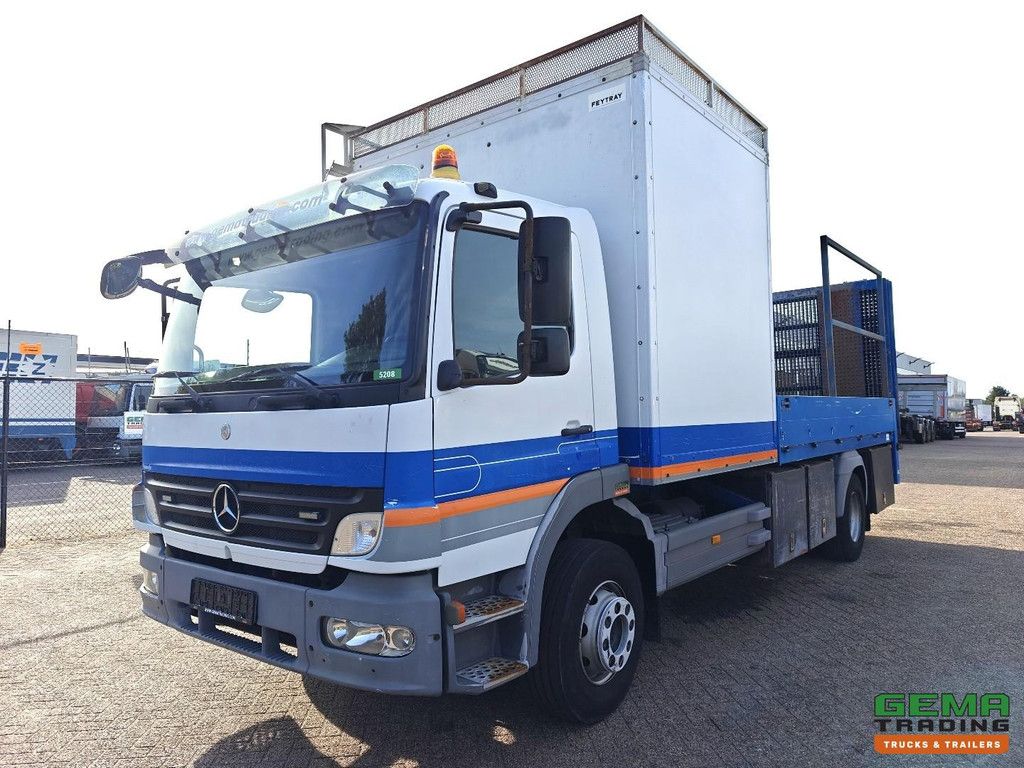 Mercedes-Benz Atego 1624L 4x2 Day Cab Euro4 - 6 CYL - Flatbed Truck 4.4m + Double Hydraulic Ramps - Tool Room - Manual Transmission