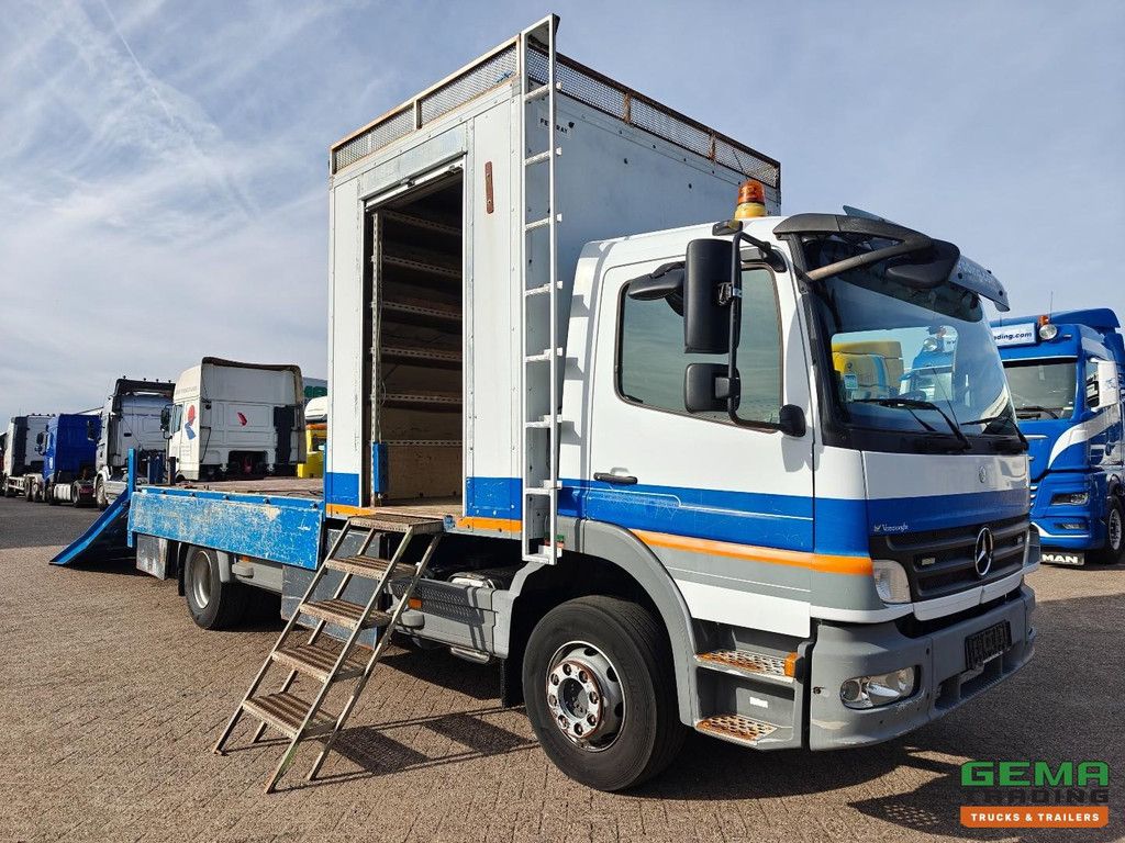 Mercedes-Benz Atego 1624L 4x2 Day Cab Euro4 - 6 CYL - Flatbed Truck 4.4m + Double Hydraulic Ramps - Tool Room - Manual Transmission