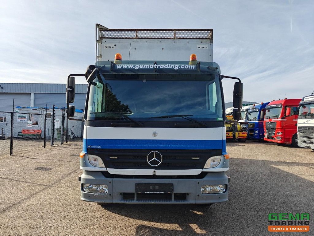Mercedes-Benz Atego 1624L 4x2 Day Cab Euro4 - 6 CYL - Flatbed Truck 4.4m + Double Hydraulic Ramps - Tool Room - Manual Transmission