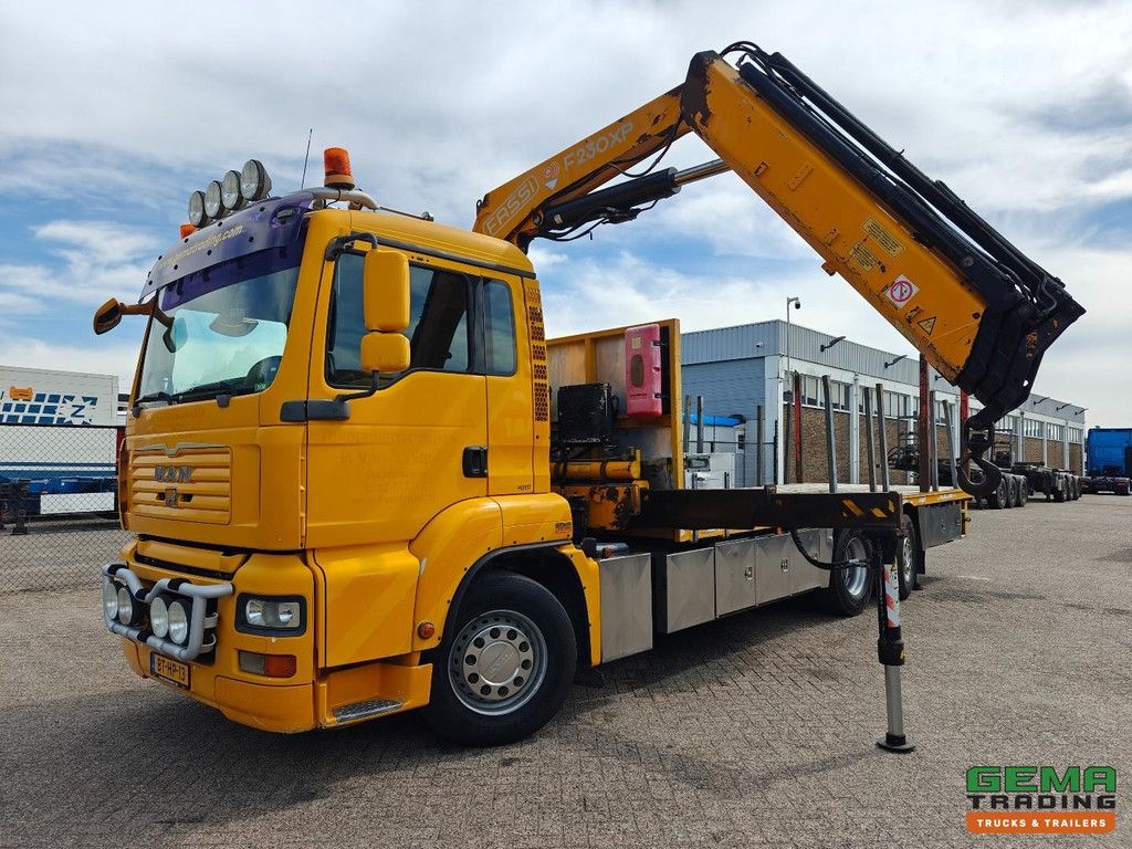 MAN TGA 26.320 6x2/4 DagCabine Euro4 - OpenLaadBak 7m + Fassi F230-3 + VangMuilKoppeling - 02/2027 APK